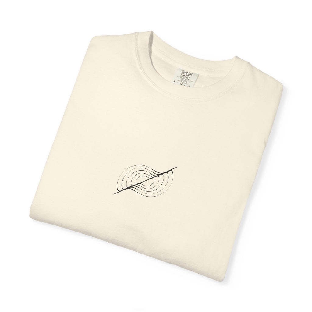 Minimalist Chest Graphic T-Shirt — Cool Simplistic Center Design